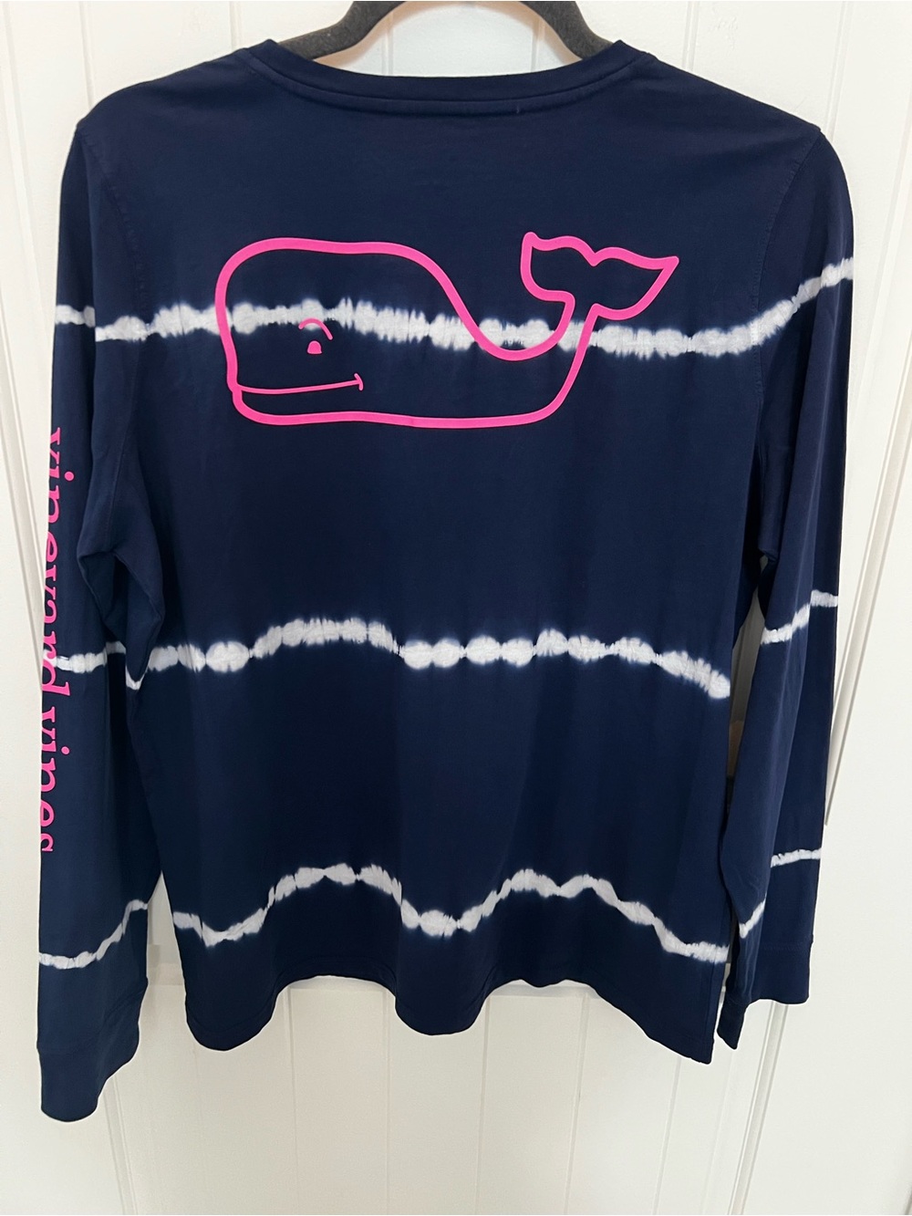NWOT Vineyard Vines Navy Tie-Dye Long Sleeve Tee - Picture 6 of 6